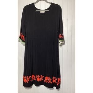 Lady World Black Dress Size Large Embroidery On Sleeve
